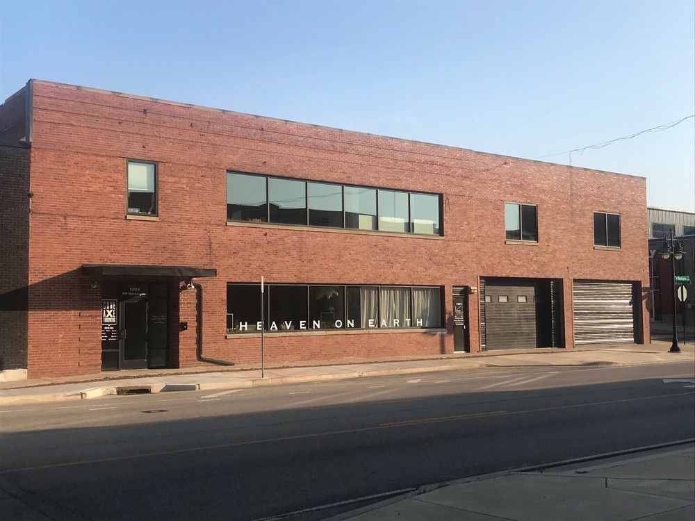 The Block: 1009 SW WASHINGTON STREET, Peoria, IL 61602